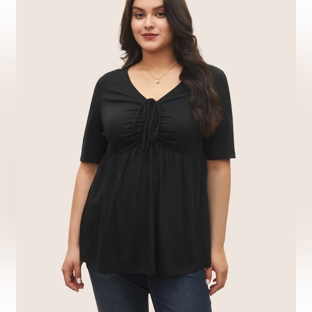 Bloomchic Plus Size Solid Drawstring Ruched Knit Top